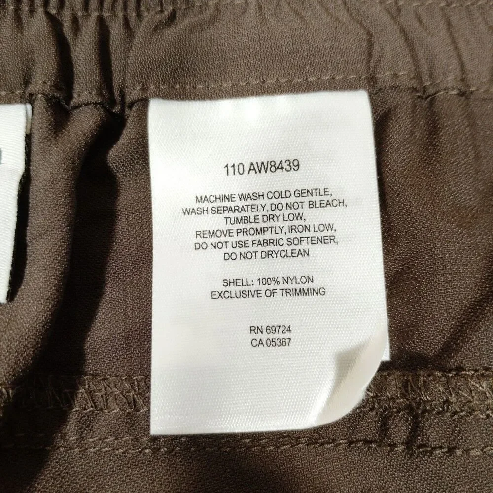 Columbia 24W Knee Pants Shorts Brown NWT Hiking Omni Shade Pockets Nylon